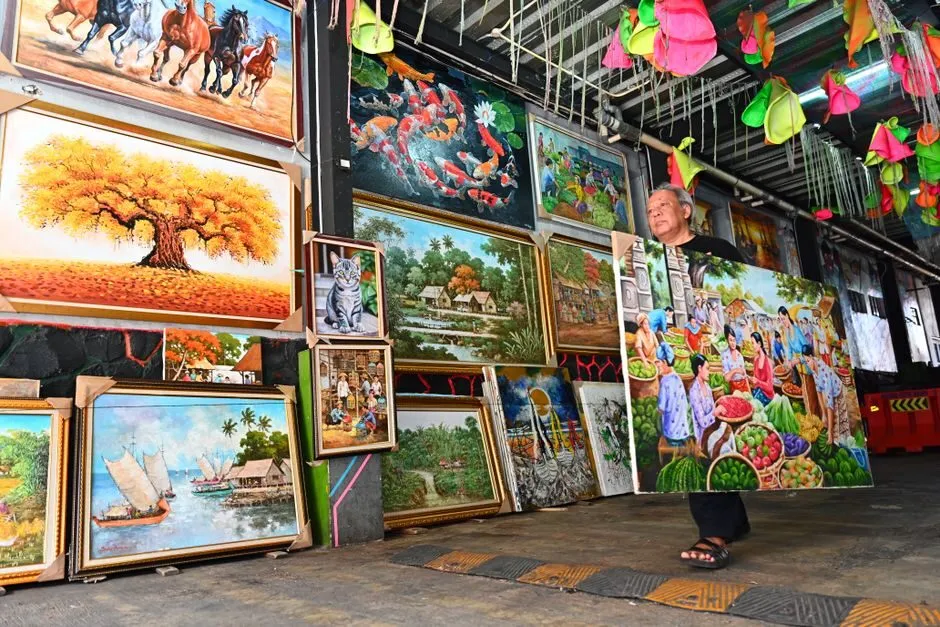Tranh mã đáo thành công với tám con ngựa phi nước đại
